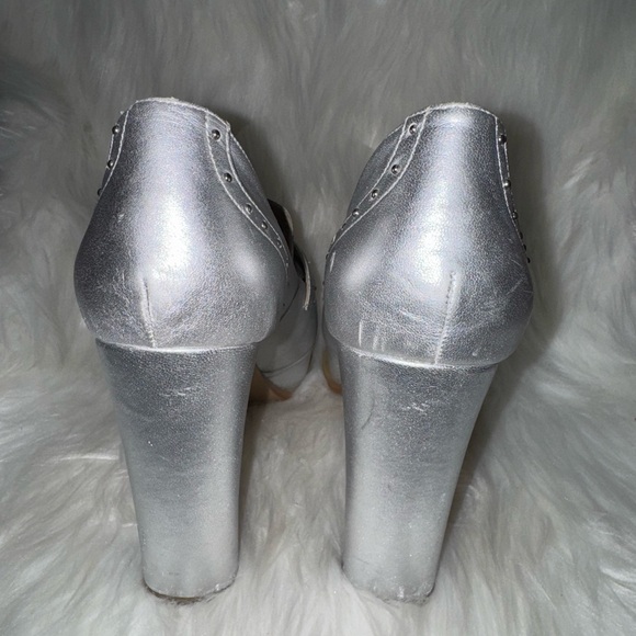 Stylish Silver Loafers for Women - Picture 7 of 12